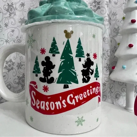 New Disney Mickey & Minnie Mouse Mug W/ Christmas Tree & Star Topper Lid 18 Oz. - Picture 10 of 10